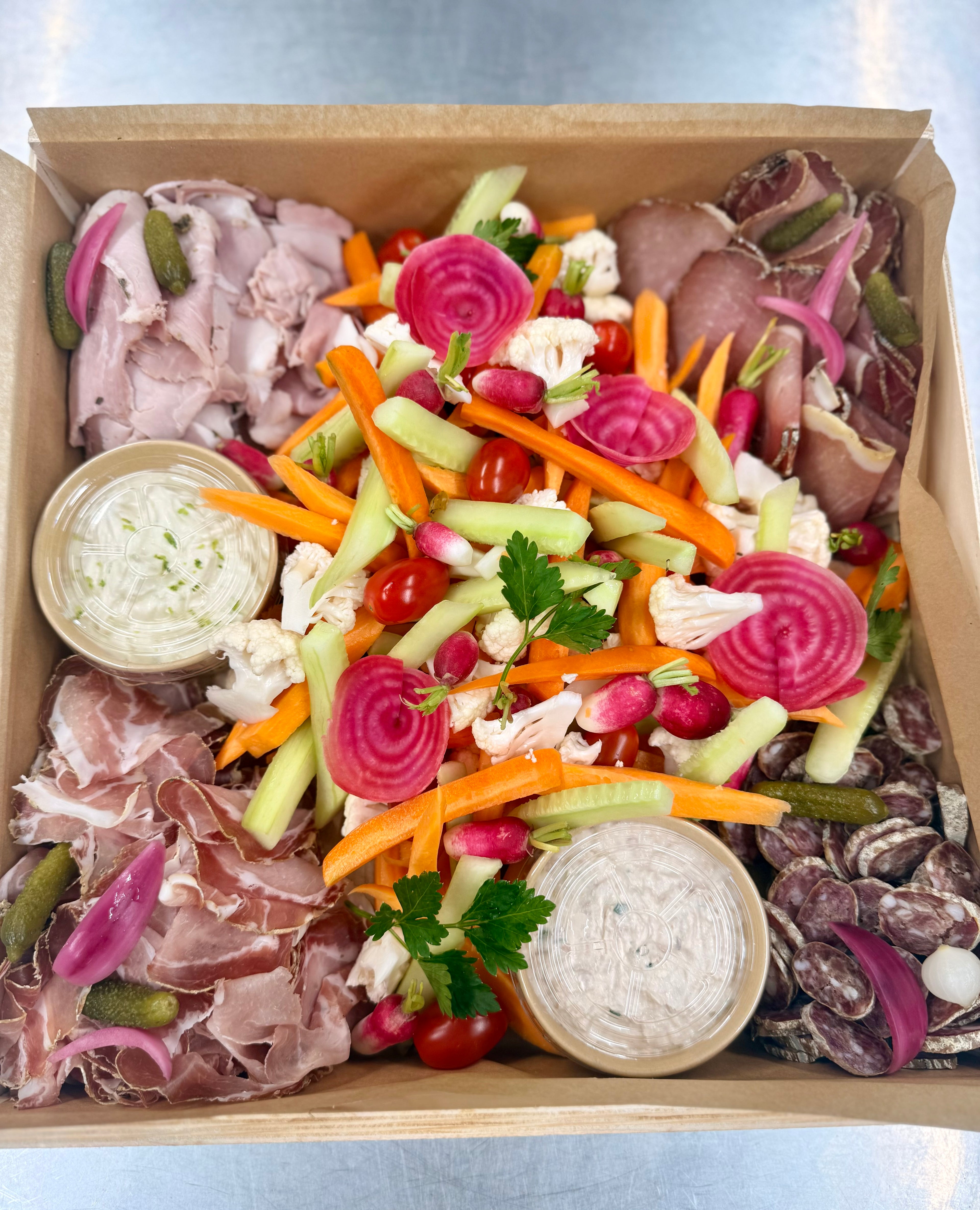 Le plan’chon Charcuterie/Fromage/Légumes à tremper